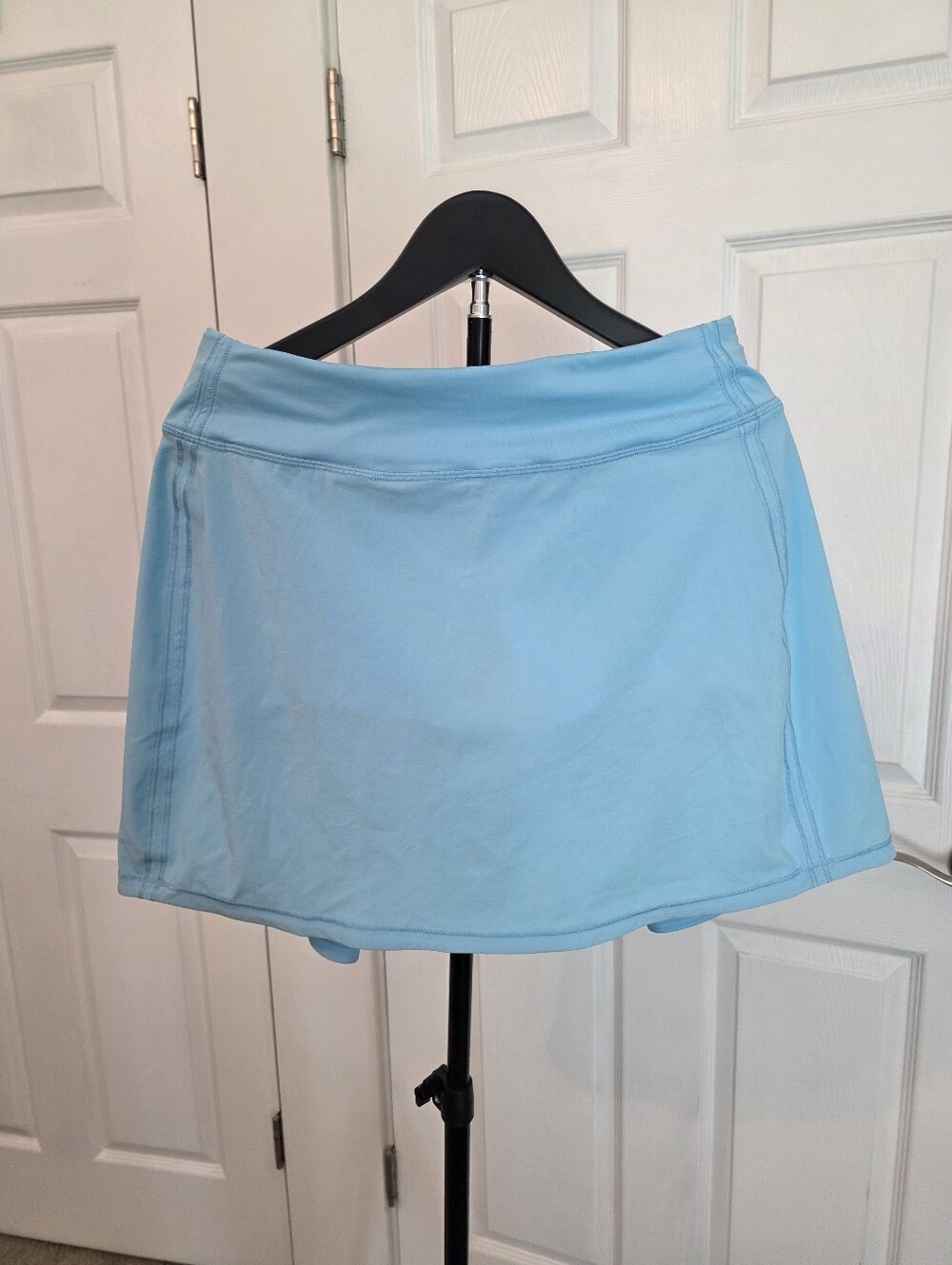 Lululemon Light Blue Women’s Active Skort Size 6